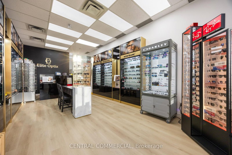 3A - 2930 Islington Ave, Toronto, M9L 2K5 | Image 2