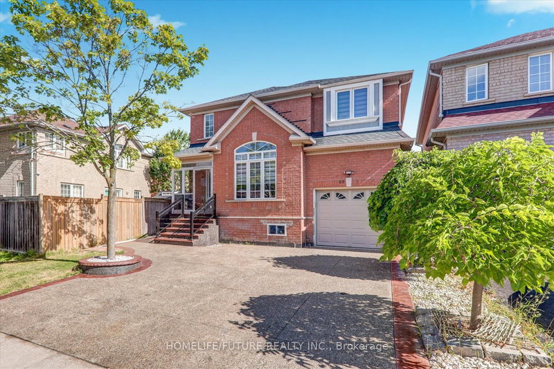 69 Heatherdale Dr, Brampton, L7A 2H4 | Image 2