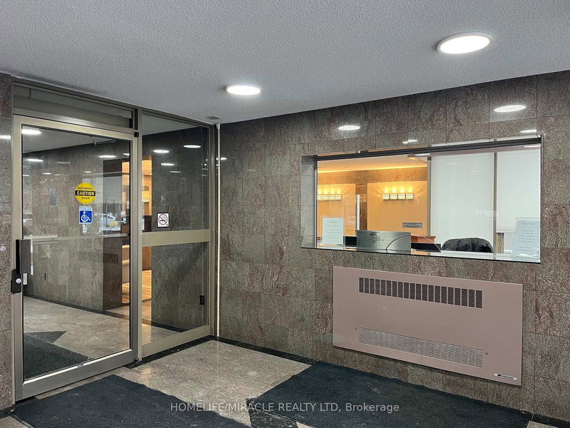 1809 - 30 Malta Ave, Brampton, L6Y 4S5 | Image 3