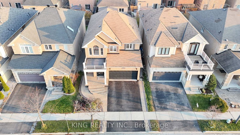 174 Minto Cres, Milton, L9T 7P5 | Image 2