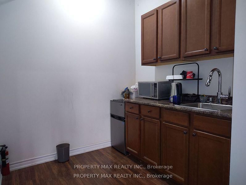 12 - 70 Delta Park Blvd, Brampton, L6T 5E9 | Image 3