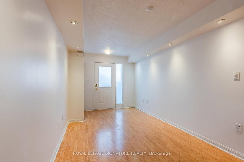 12 - 4620 Guildwood Way, Mississauga, L5R 4H5 | Image 2