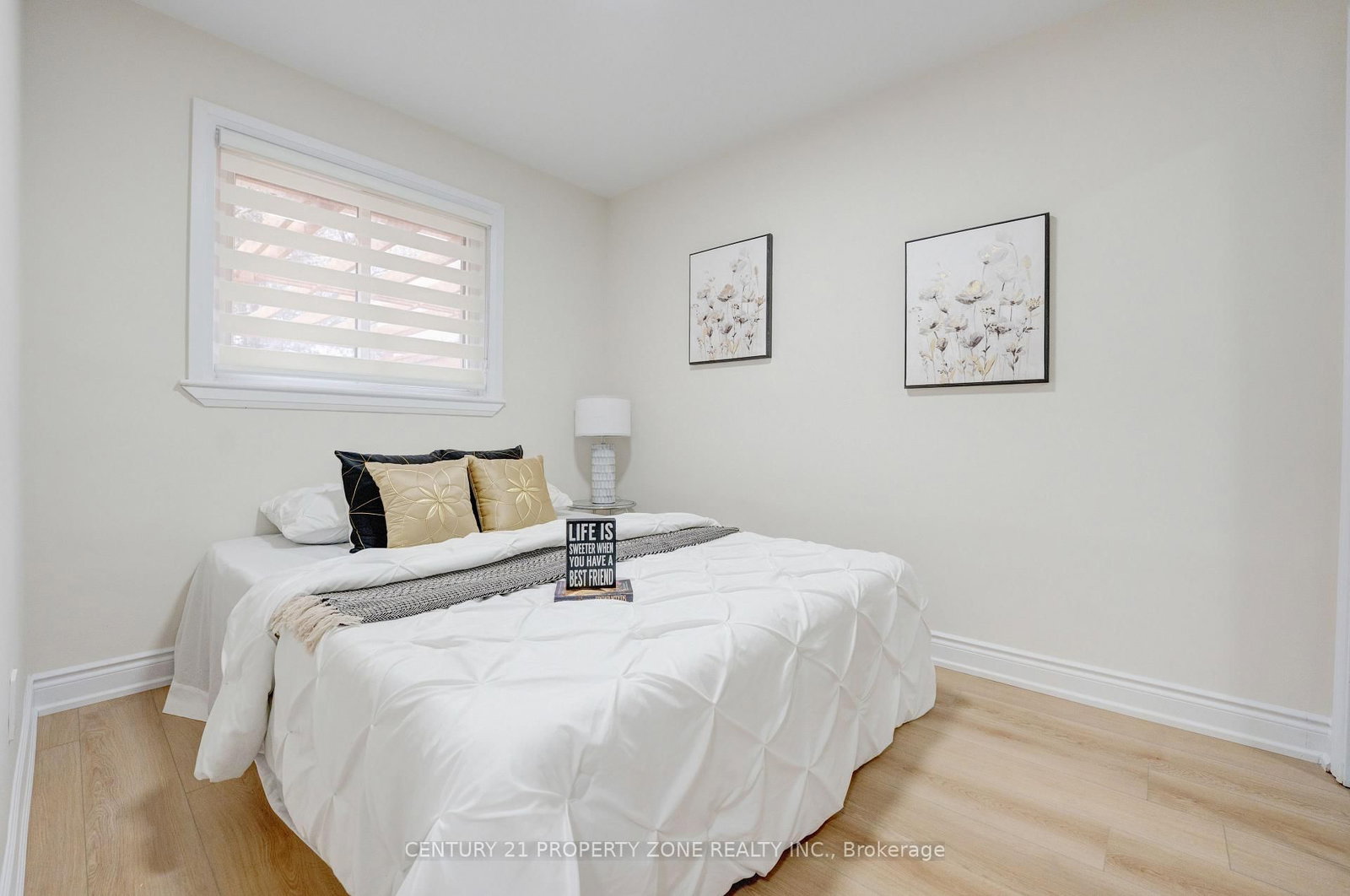 Detached House sold at 187 Martha Crescent, Caledon, Ontario, L7E 4X2 - Bolton West - MLS: W12566168