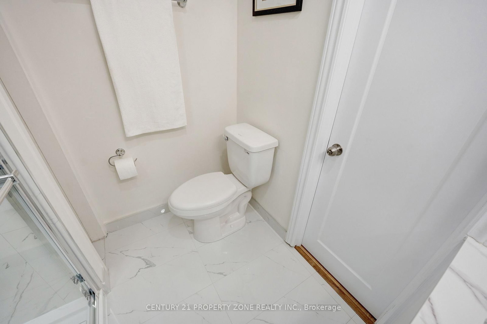 Detached House sold at 187 Martha Crescent, Caledon, Ontario, L7E 4X2 - Bolton West - MLS: W12566168