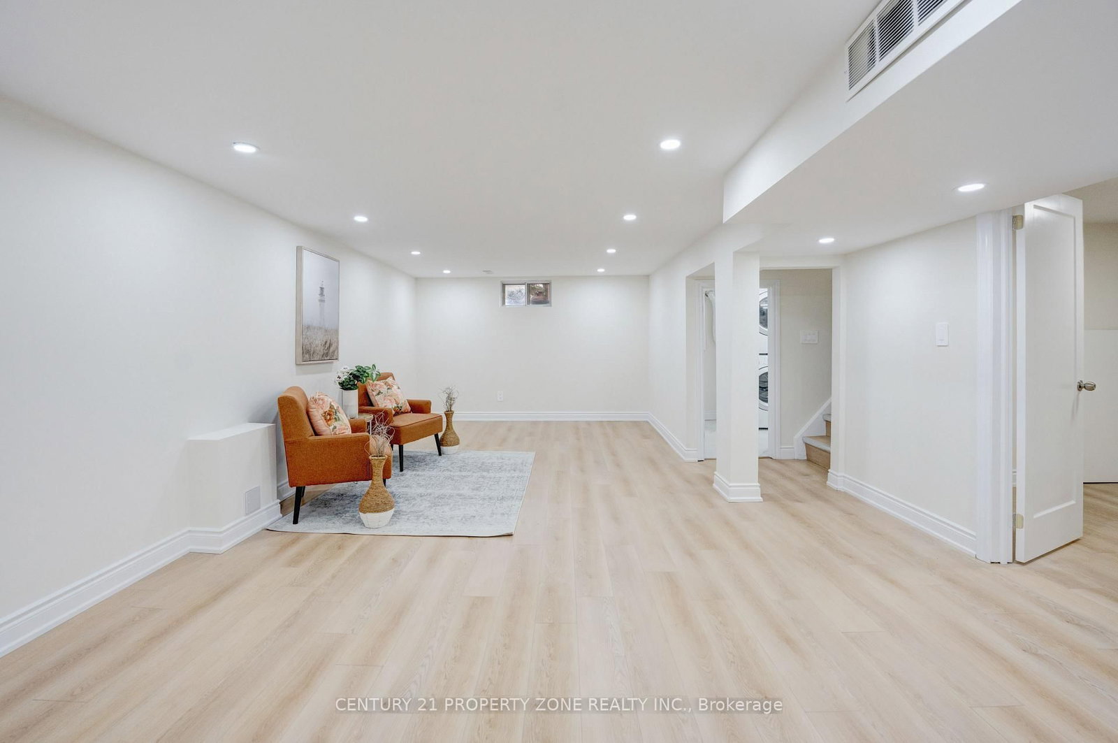 Detached House sold at 187 Martha Crescent, Caledon, Ontario, L7E 4X2 - Bolton West - MLS: W12566168