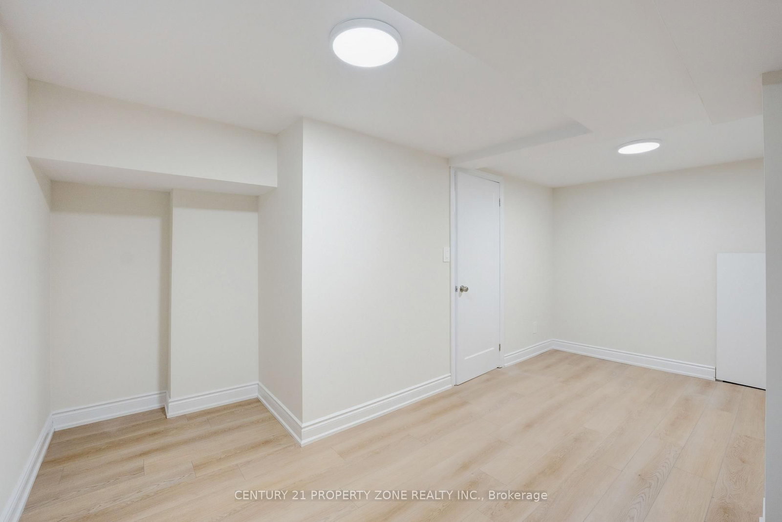 Detached House sold at 187 Martha Crescent, Caledon, Ontario, L7E 4X2 - Bolton West - MLS: W12566168