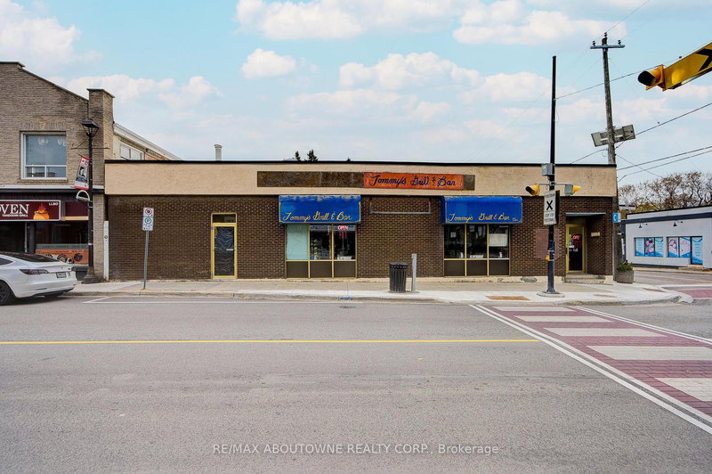 28 Mill St E, Halton Hills, L7J 1H2 | Image 2