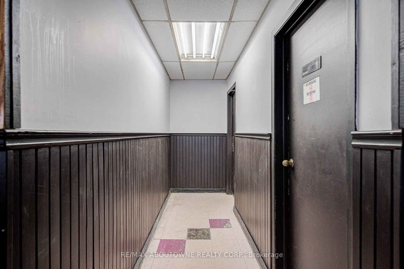 28 Mill Street E - Photo 33