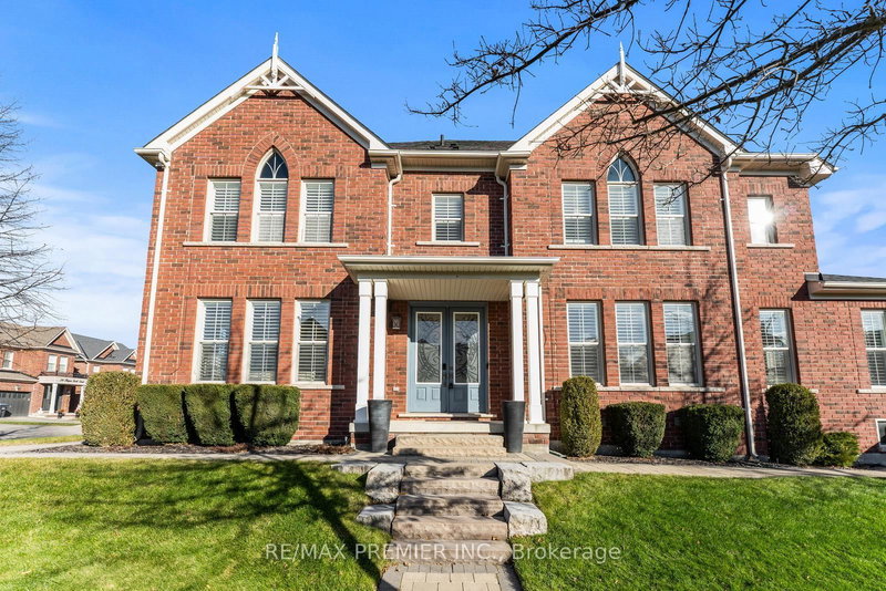 31 Boyces Creek Crt, Caledon, L7C 3S2 | Image 2