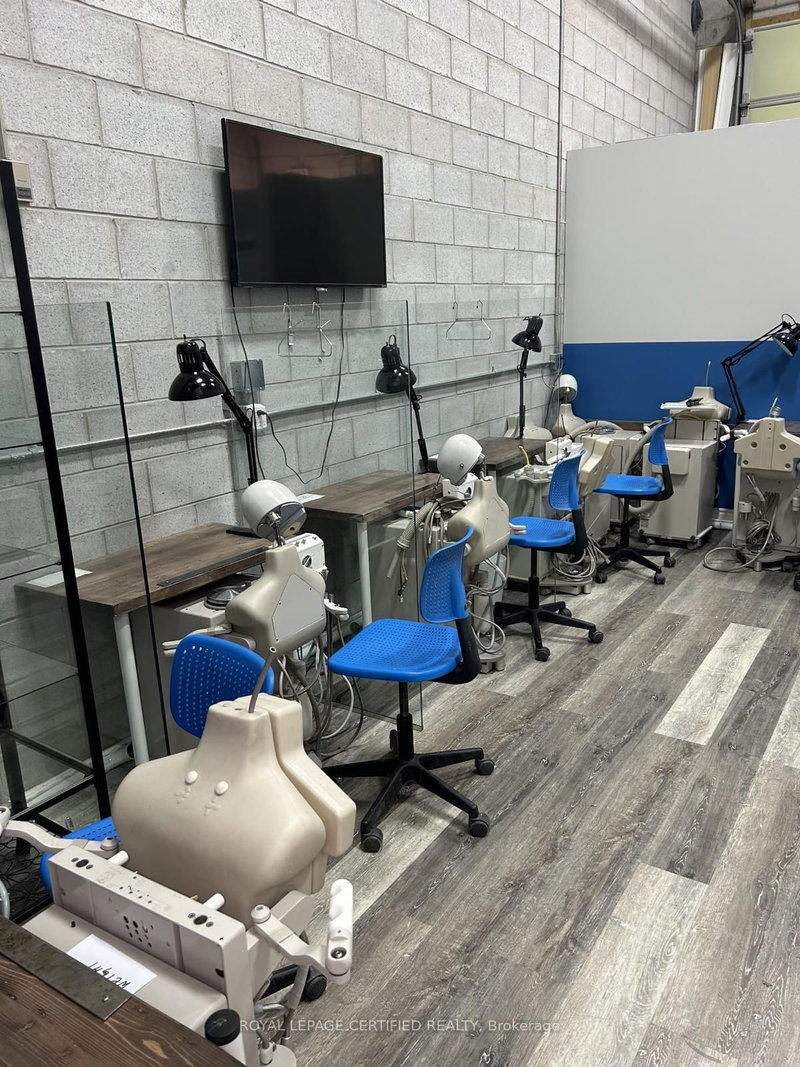 259 Traders Blvd E, Mississauga, L4Z 3L8 | Image 2