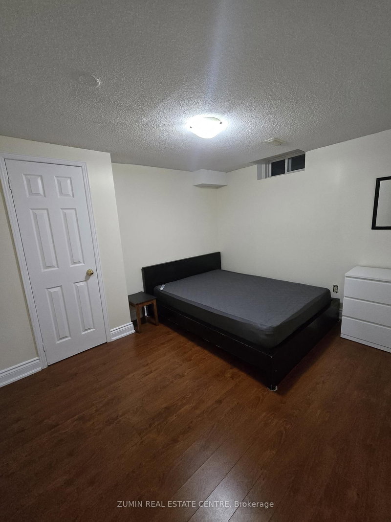 Bsmt - 5187 Springbok Cres, Mississauga, L4Z 3J8 | Image 3