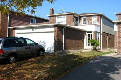 Detached House sold at 50 Banting Crescent, Brampton, Ontario, L6Y2K9 - Fletcher's West - MLS: W1256976