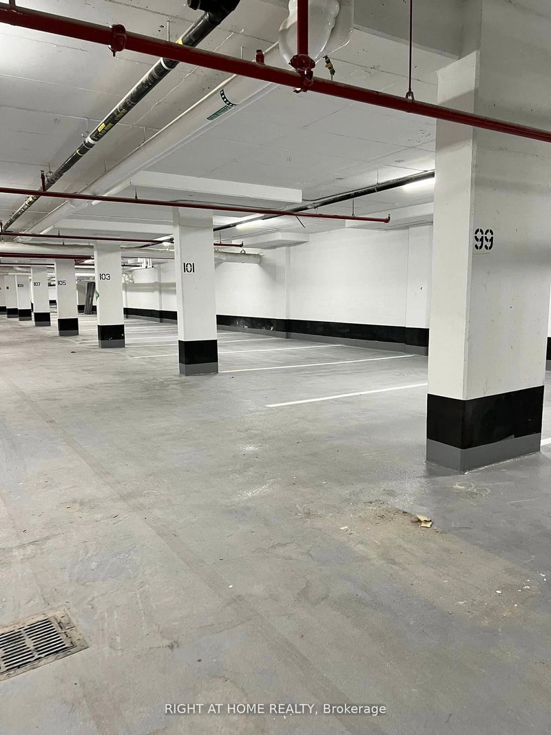 708 - 225 Veterans Dr, Brampton, L7A 0B5 | Image 3