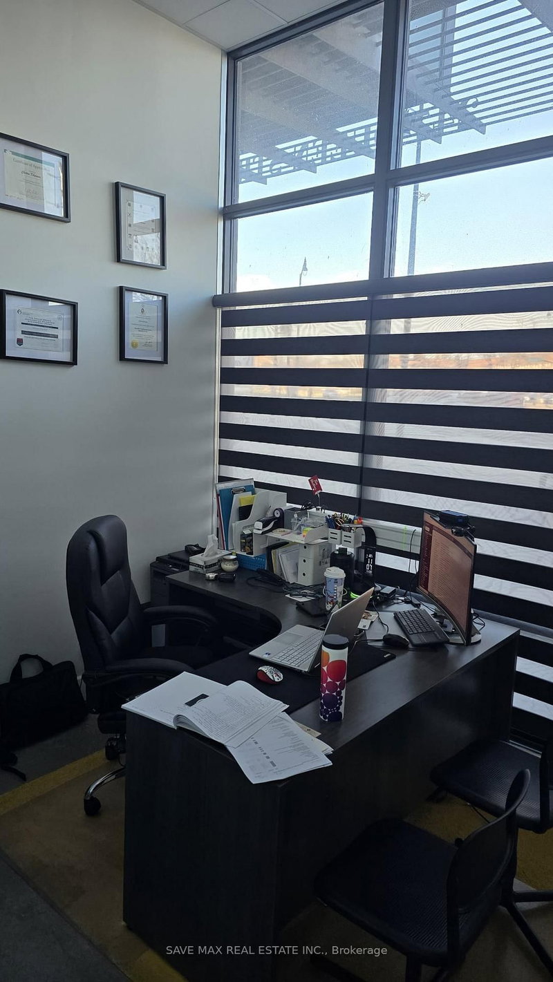 106 - 247 Queen St E, Brampton, L6W 0B8 | Image 2