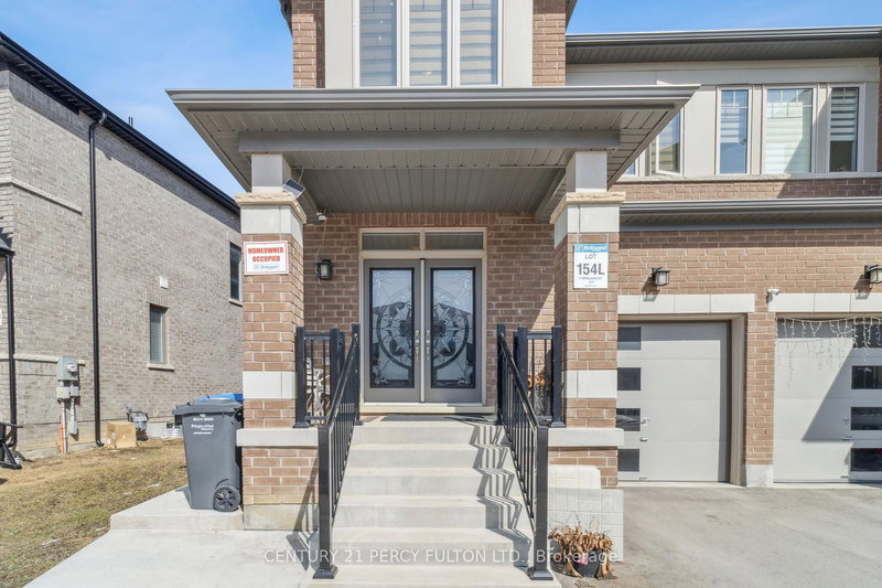 7 Spinland St, Caledon, L7C 4K4 | Image 3