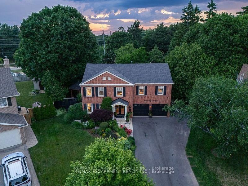 3555 Kingbird Crt, Mississauga, L5L 2P9 | Image 3