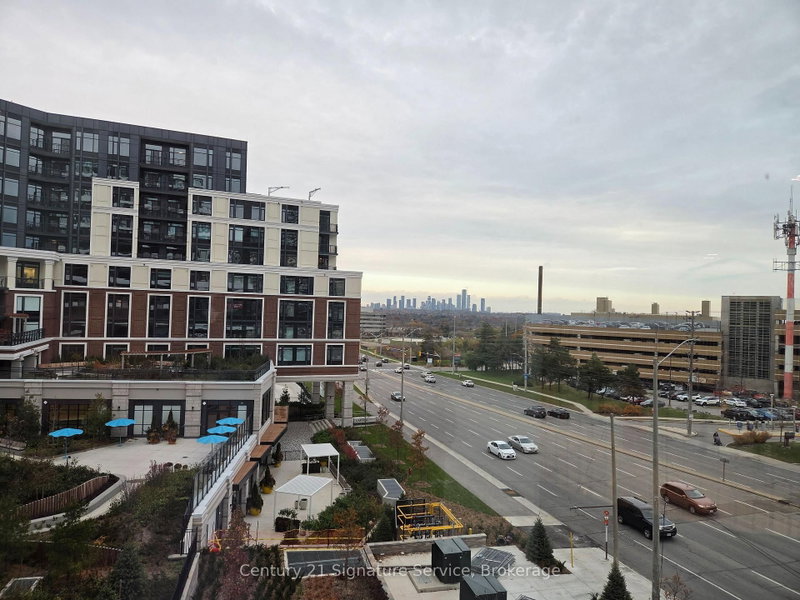 504 - 2485 Eglinton Avenue W