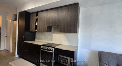 Unit 913 — 3900 Confederation Parkway — photo 4