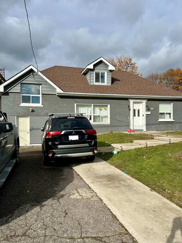 Upper - 585 Byngmount Avenue