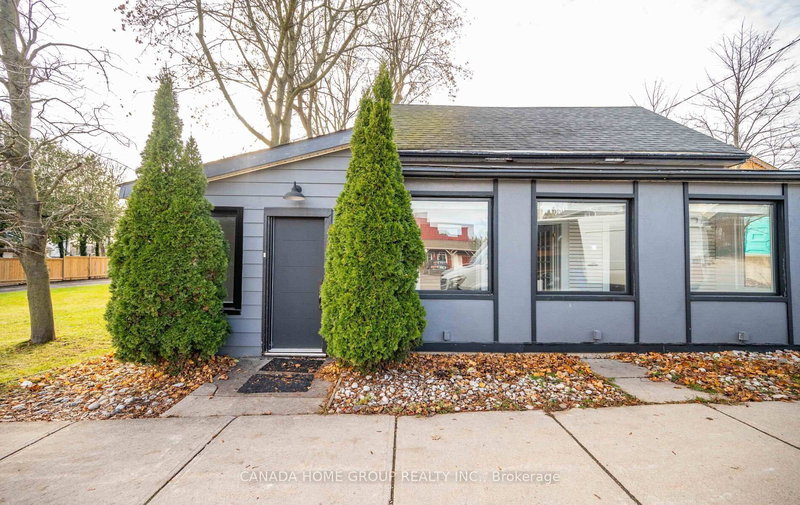 30 Main St N, Milton, L0P 1B0 | Image 2