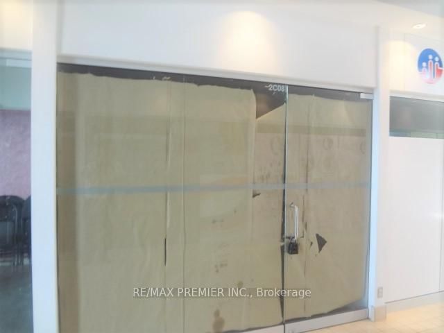 2C08 - 7215 Goreway Dr, Mississauga, L4T 2T9 | Image 3