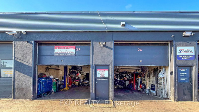 2A - 12 Lepage Crt, Toronto, M3J 1Z9 | Image 2