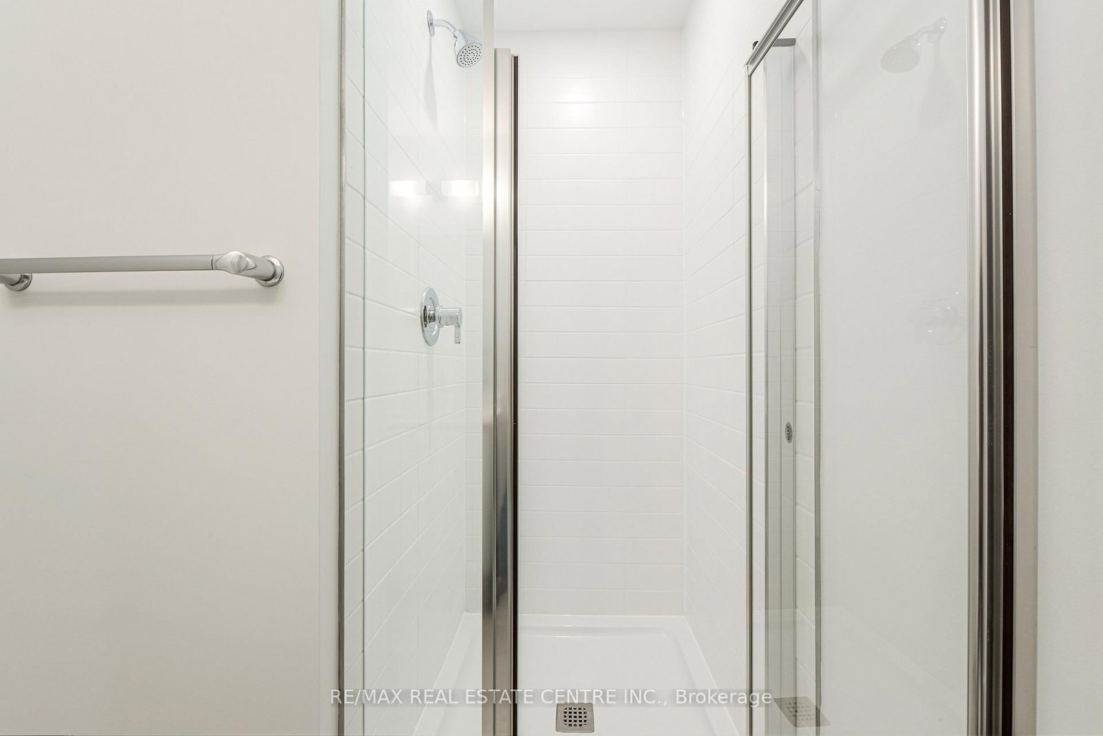 1440 Clarriage Milton,ON L9T 2X5 — Photo 13