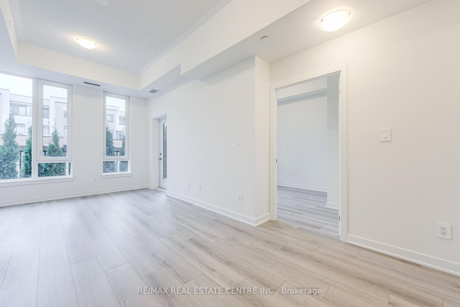 1440 Clarriage Milton,ON L9T 2X5 — Photo 17