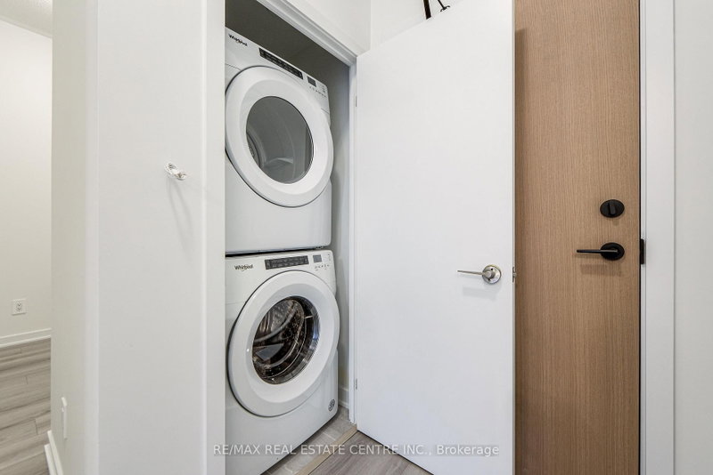 1440 Clarriage Milton,ON L9T 2X5 — Photo 9