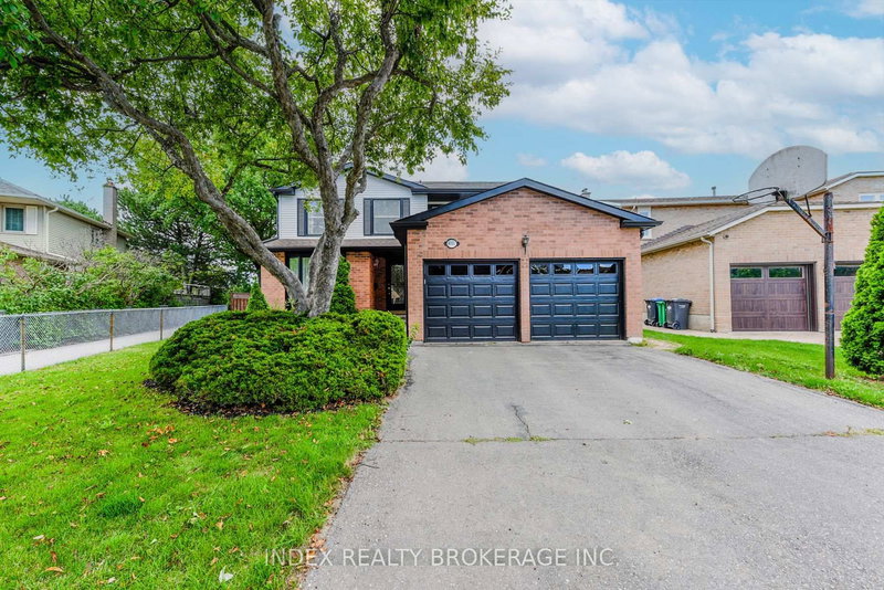 6101 Edenwood Dr, Mississauga, L5N 2Y6 | Image 2