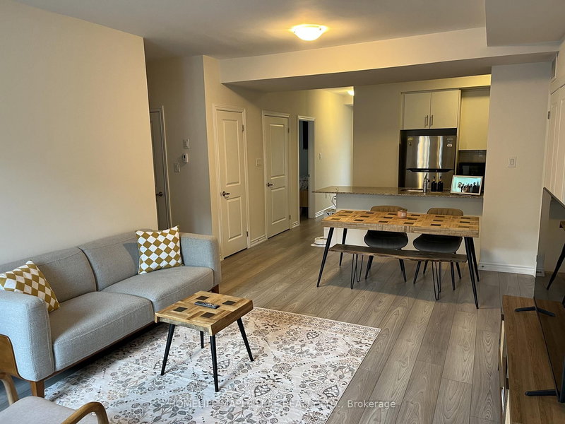 46 - 45 Knotsberry Circ, Brampton, L6Y 0C3 | Image 3