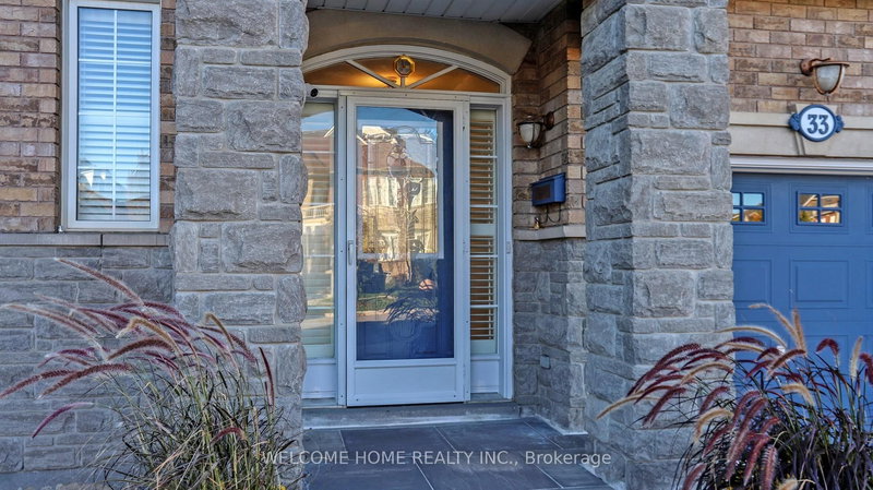 33 Fred Young Dr, Toronto, M3L 0A1 | Image 2