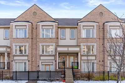 Townhouse sold at 123-1 Beckenrose Court, Brampton, Ontario, L6Y 6G2 - Bram West - MLS: W12587288