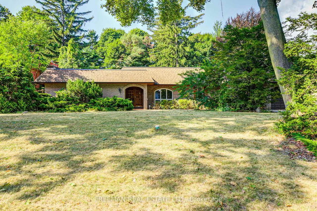 1528 Knareswood Drive