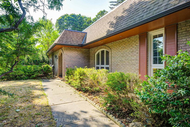 1528 Knareswood Drive