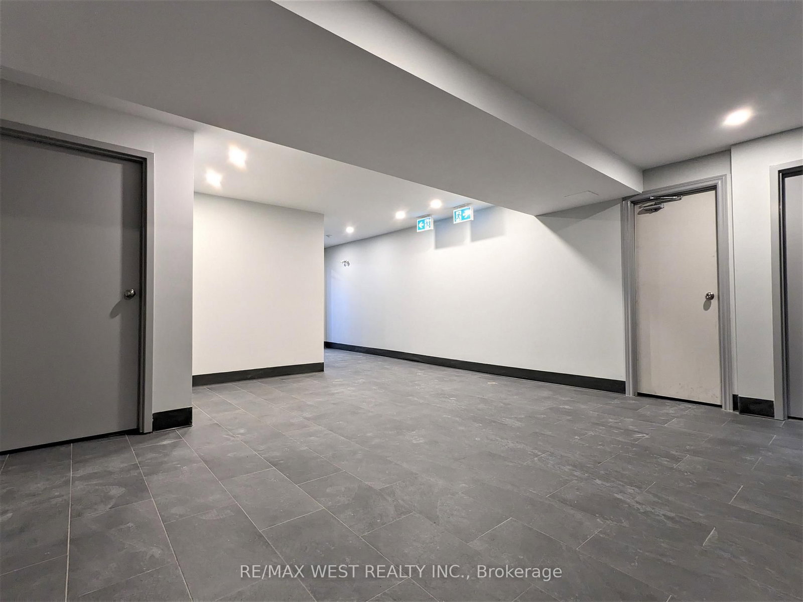 2920 Dufferin Street, Unit LL1 - Photo 14