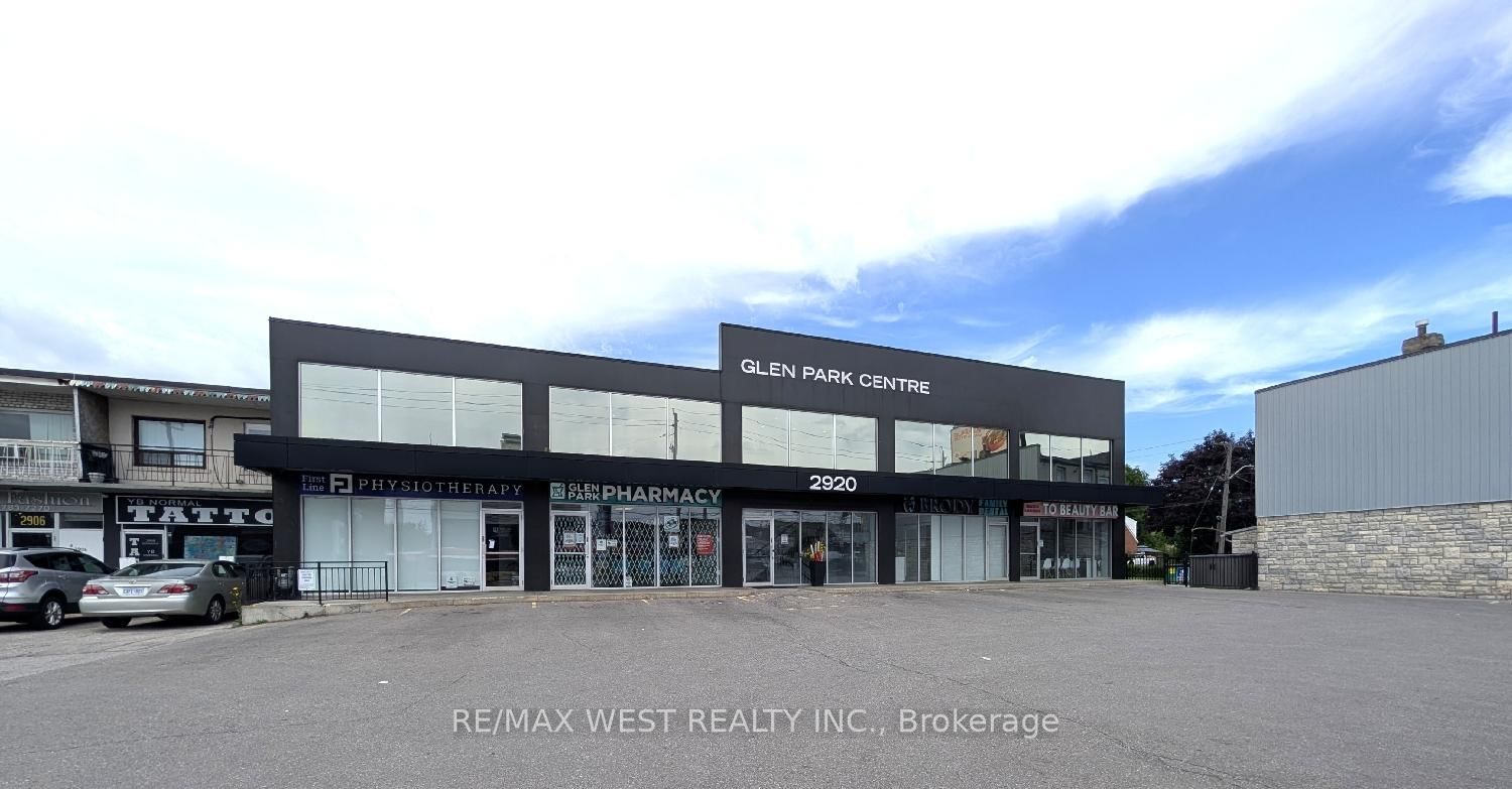 2920 Dufferin Street, Unit LL1 - Photo 2