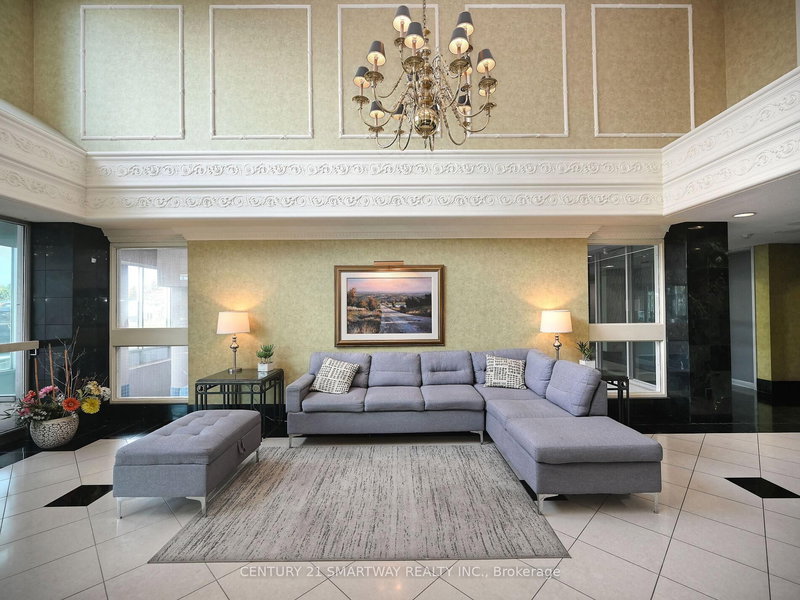 512 - 320 Mill St S, Brampton, L6Y 3V2 | Image 2