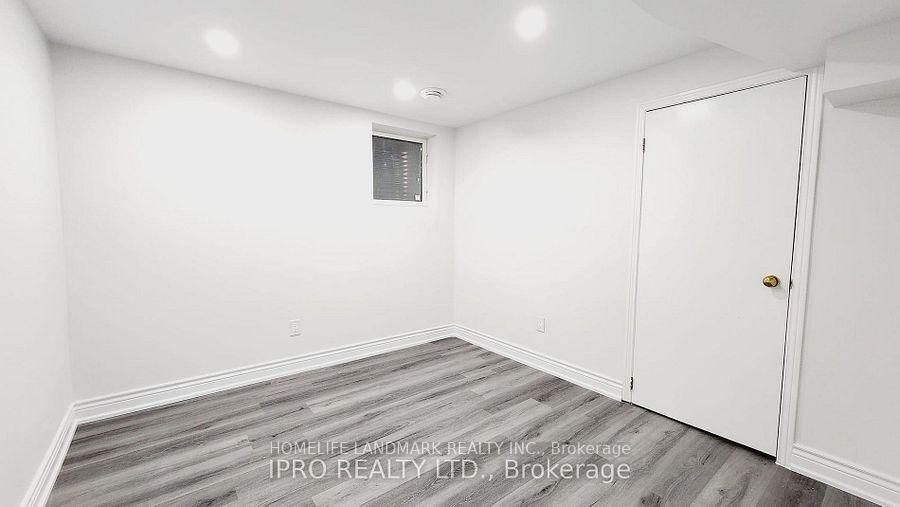 Detached House for lease at Basement-3546 Copernicus Drive, Mississauga, Ontario, L5B 3L3 - Fairview - MLS: W12592416