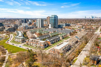 13 Compass Mississauga,ON L5G 4T8 — Photo 3
