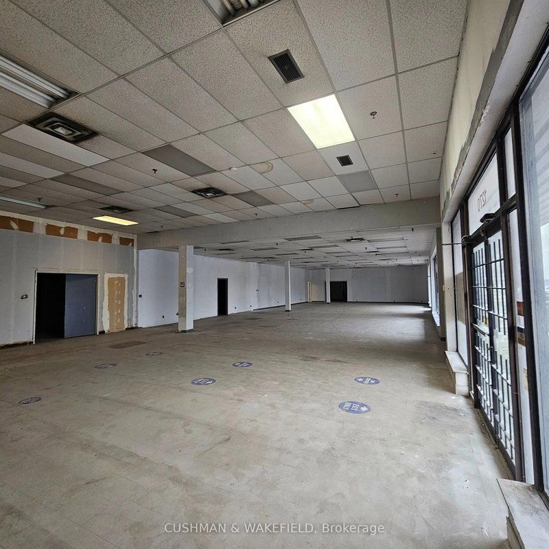 1268-1272 Eglinton Ave E, Mississauga, L4W 1K8 | Image 2