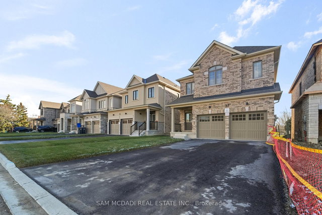 37 SOUTHBURY MANOR (Upper) Drive