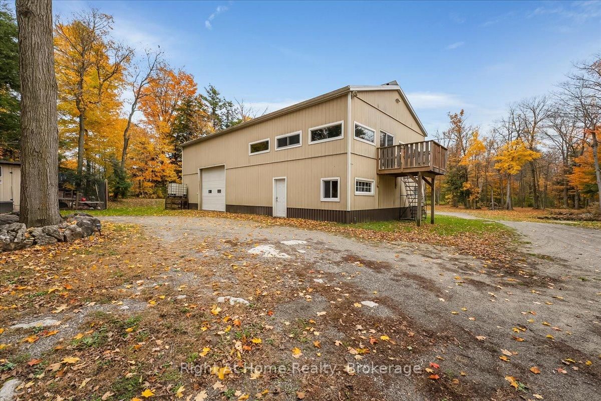 Listing Image 8