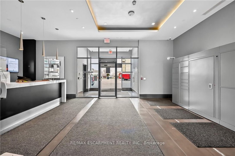 PH03 - 65 Speers Rd, Oakville, L6K 0J1 | Image 3