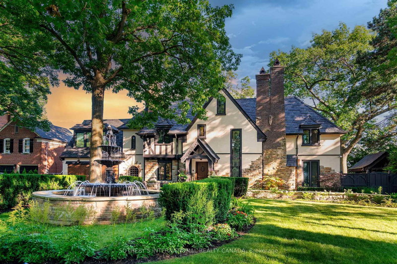 57 Baby Point Cres, Toronto, M6S 2B7 | Image 3