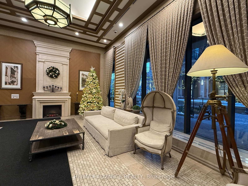 1921 - 800 Lawrence Ave W, Toronto, M6A 0B1 | Image 2