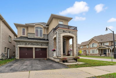 7-bed Detached House · 61 Aldersgate Dr