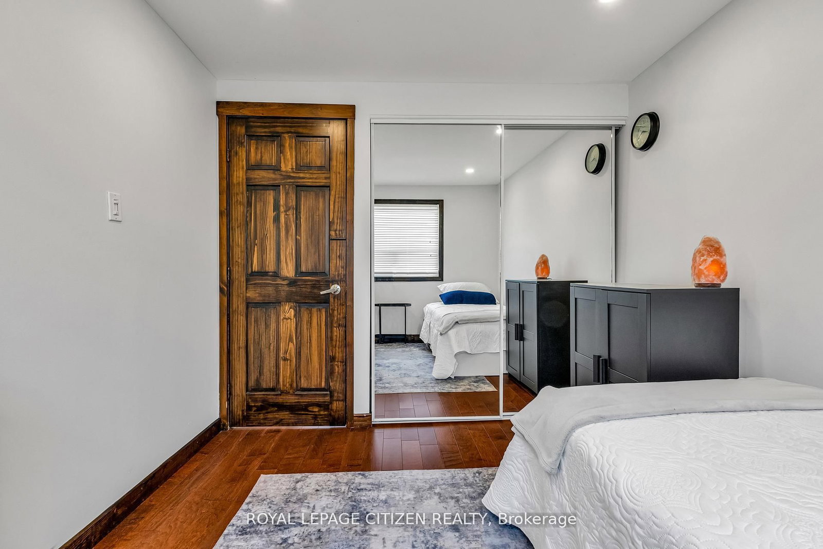 Semi-Detached House sold at 7567 Wildfern Drive, Mississauga, Ontario, L4T 3P7 - Malton - MLS: W12598808