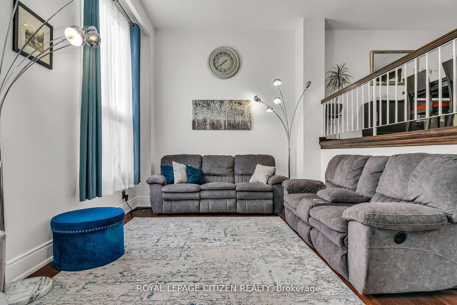 Semi-Detached House sold at 7567 Wildfern Drive, Mississauga, Ontario, L4T 3P7 - Malton - MLS: W12598808