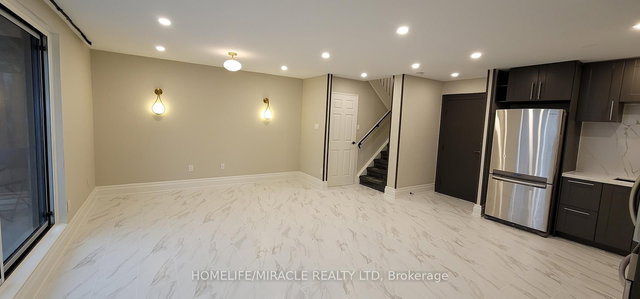 76 - 1036 Falgarwood Drive